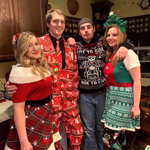 Meet your Posher, Valentina - Picture 1 of 1